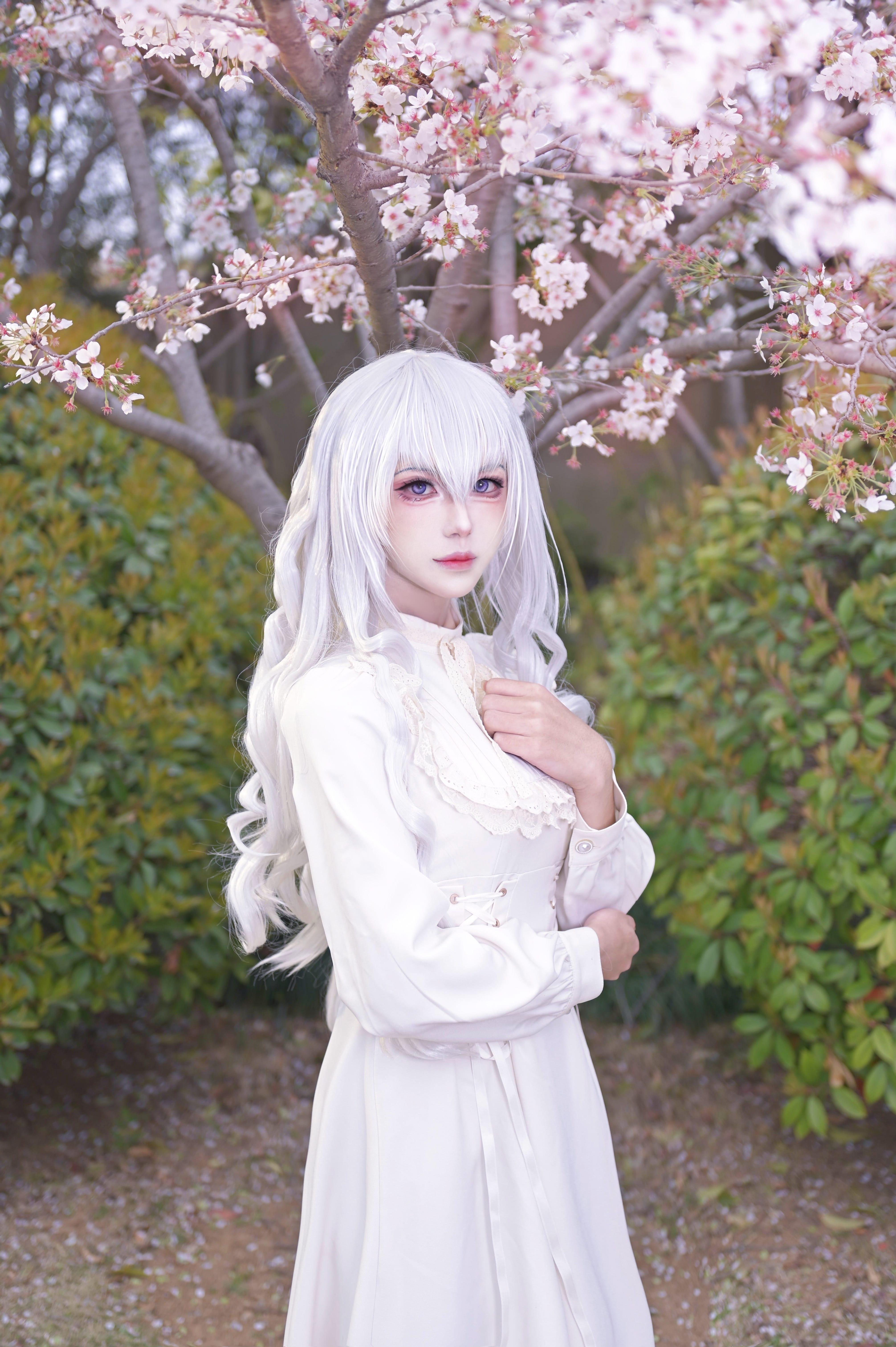 Full Costume